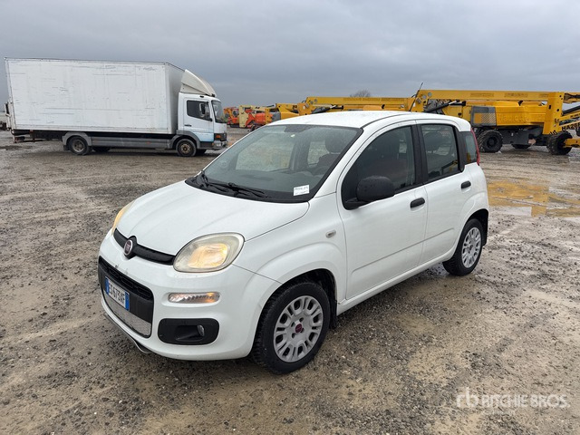 Fiat Panda Automobile - Легковой автомобиль: фото 1 Fiat Panda Automobile - Легковой автомобиль: фото 1