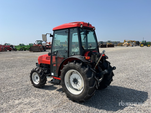 Goldoni Energy 80 4WD Tractor - Трактор: фото 3 Goldoni Energy 80 4WD Tractor - Трактор: фото 3