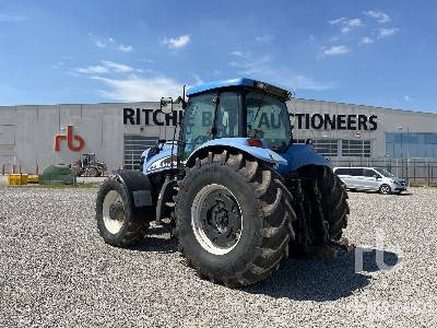 NEW HOLLAND TG255 - Трактор: фото 2 NEW HOLLAND TG255 - Трактор: фото 2