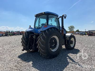 NEW HOLLAND TG255 - Трактор: фото 3 NEW HOLLAND TG255 - Трактор: фото 3