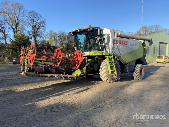 2005 Claas Lexion 520 4x4 Moissonneuse Batteuse Combine Harvester - Косилка-измельчитель/ Мульчер: фото 1 2005 Claas Lexion 520 4x4 Moissonneuse Batteuse Combine Harvester - Косилка-измельчитель/ Мульчер: фото 1