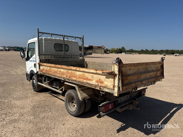 2008 Nissan Cabstar 35.13 Camion Benne (Inoperable) Dump Truck: Light Duty - Малотоннажный самосвал: фото 4 2008 Nissan Cabstar 35.13 Camion Benne (Inoperable) Dump Truck: Light Duty - Малотоннажный самосвал: фото 4