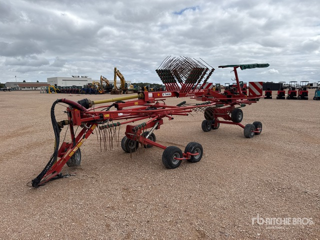 2011 Kverneland 9071 S Vario 7.10 m 2 Rotor Andaineur Hay Rake - Сеноворошилка: фото 2 2011 Kverneland 9071 S Vario 7.10 m 2 Rotor Andaineur Hay Rake - Сеноворошилка: фото 2