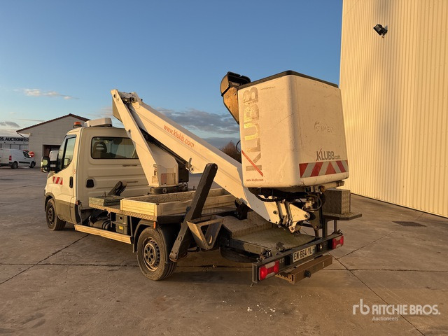 2017 Iveco 35-120 2017 Isoli VT48NEXS 14 m on Cam ... Bucket Truck - Грузовик с подъемником: фото 2 2017 Iveco 35-120 2017 Isoli VT48NEXS 14 m on Cam ... Bucket Truck - Грузовик с подъемником: фото 2