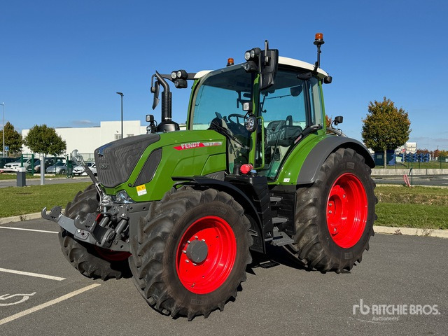 2023 Fendt 311 Vario Gen 4 Profi Setting 1 4x4 Tracteur Agricole (Non Util ... 4WD Tractor - Трактор: фото 2 2023 Fendt 311 Vario Gen 4 Profi Setting 1 4x4 Tracteur Agricole (Non Util ... 4WD Tractor - Трактор: фото 2
