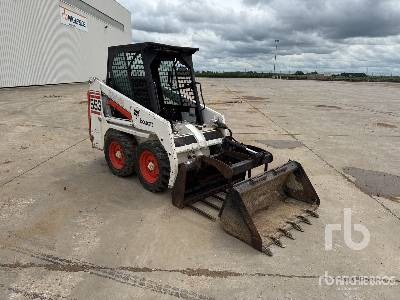 BOBCAT 553 Chargeuse Compacte - Мини-погрузчик с бортовым поворотом: фото 4 BOBCAT 553 Chargeuse Compacte - Мини-погрузчик с бортовым поворотом: фото 4