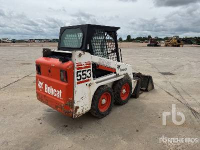 BOBCAT 553 Chargeuse Compacte - Мини-погрузчик с бортовым поворотом: фото 3 BOBCAT 553 Chargeuse Compacte - Мини-погрузчик с бортовым поворотом: фото 3