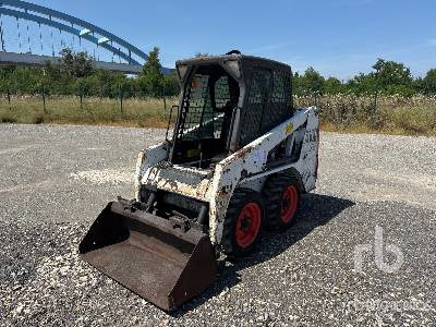 BOBCAT S100 Chargeuse Compacte - Мини-погрузчик с бортовым поворотом: фото 1 BOBCAT S100 Chargeuse Compacte - Мини-погрузчик с бортовым поворотом: фото 1