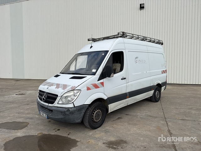 2011 Mercedes Benz Sprinter 313 CDI Vehicule Utilitaire Cargo Van - Фургон: фото 1 2011 Mercedes Benz Sprinter 313 CDI Vehicule Utilitaire Cargo Van - Фургон: фото 1