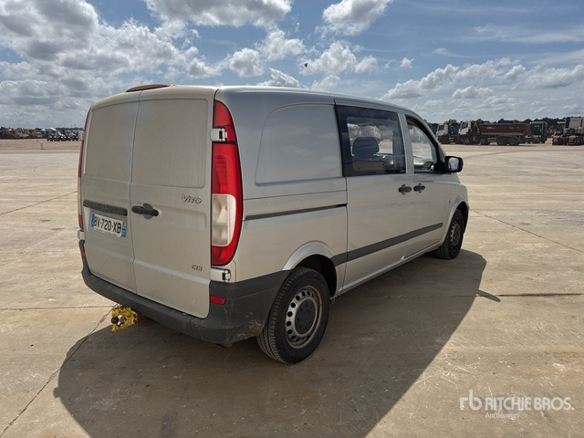 2011 Mercedes-Benz Vito CDI Vehicule Utilitaire Cargo Van - Фургон: фото 4 2011 Mercedes-Benz Vito CDI Vehicule Utilitaire Cargo Van - Фургон: фото 4