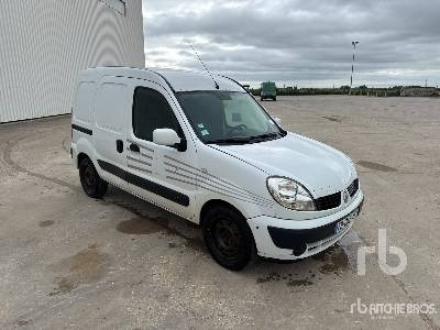 RENAULT KANGOO Vehicule Utilitaire - Цельнометаллический фургон: фото 4 RENAULT KANGOO Vehicule Utilitaire - Цельнометаллический фургон: фото 4