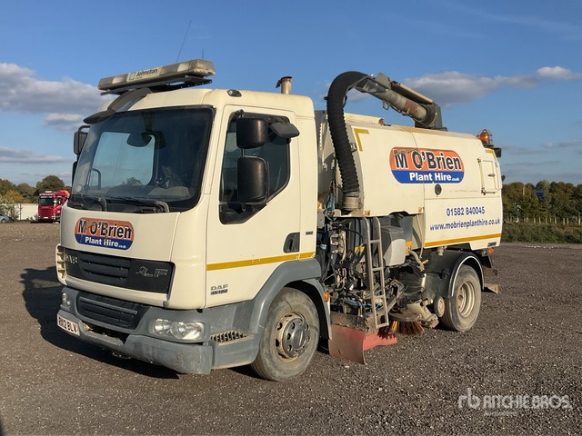 2012 DAF 45.180 2012 Johnston on Sweeper Truck - Подметально-уборочная машина: фото 2 2012 DAF 45.180 2012 Johnston on Sweeper Truck - Подметально-уборочная машина: фото 2