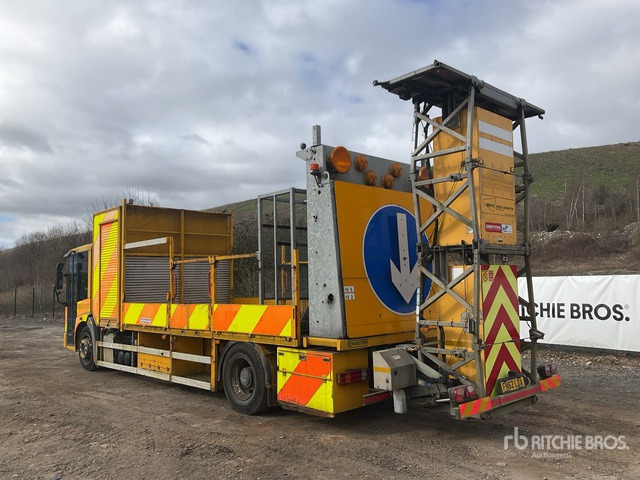 2012 Mercedes-Benz Econic 4x2 18 Ton Impact Protection Ve ... Flatbed Truck - Грузовик бортовой/ Платформа: фото 4 2012 Mercedes-Benz Econic 4x2 18 Ton Impact Protection Ve ... Flatbed Truck - Грузовик бортовой/ Платформа: фото 4