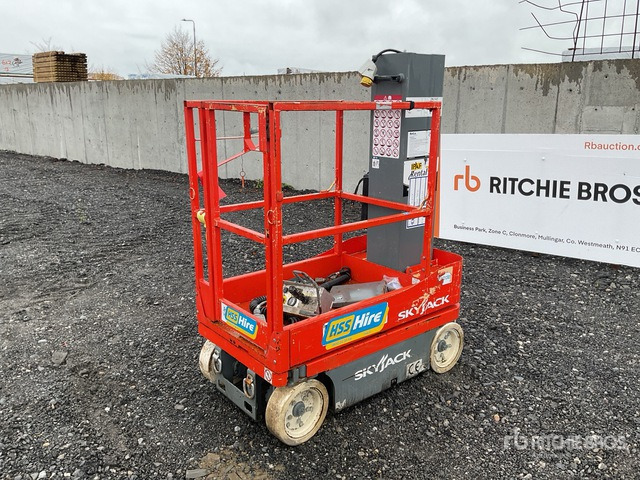2013 Skyjack SJ16 2013 Skyjack SJ16 Vertical Mast Lift Vertical Mast Lift - Вертикальный мачтовый подъемник: фото 1 2013 Skyjack SJ16 2013 Skyjack SJ16 Vertical Mast Lift Vertical Mast Lift - Вертикальный мачтовый подъемник: фото 1