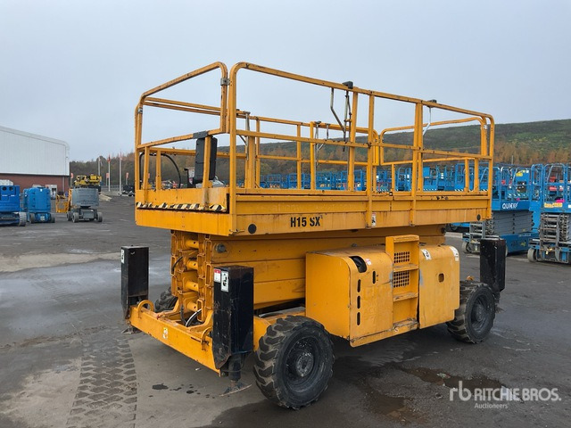 2014 Haulotte H15SDX 4x4 Diesel Scissor Lift - Ножничный подъемник: фото 3 2014 Haulotte H15SDX 4x4 Diesel Scissor Lift - Ножничный подъемник: фото 3