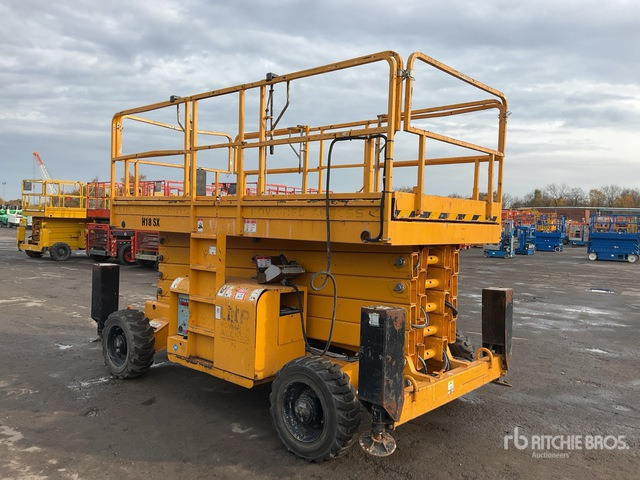 2014 Haulotte H18SDX 4x4 Diesel Scissor Lift - Ножничный подъемник: фото 3 2014 Haulotte H18SDX 4x4 Diesel Scissor Lift - Ножничный подъемник: фото 3