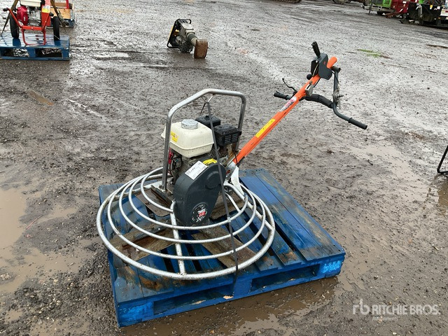 2016 Belle PTLW931 Power Trowel Power Trowel - Затирочная машина по бетону: фото 1 2016 Belle PTLW931 Power Trowel Power Trowel - Затирочная машина по бетону: фото 1