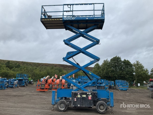 2016 Genie GS3369 4x4 Diesel Scissor Lift - Ножничный подъемник: фото 2 2016 Genie GS3369 4x4 Diesel Scissor Lift - Ножничный подъемник: фото 2