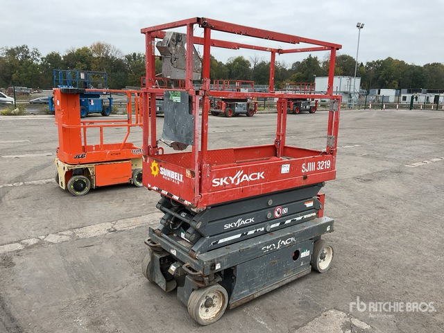 2017 Skyjack SJlll-3219 2017 Skyjack SJlll3219 Scissor Lift Scissor Lift - Ножничный подъемник: фото 4 2017 Skyjack SJlll-3219 2017 Skyjack SJlll3219 Scissor Lift Scissor Lift - Ножничный подъемник: фото 4
