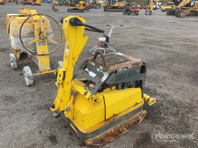 2015 Wacker Neuson Vibroplate DPU100-70 LES Vibratory Plate Compactor Vibratory Plate Compactor - Другая техника: фото 3 2015 Wacker Neuson Vibroplate DPU100-70 LES Vibratory Plate Compactor Vibratory Plate Compactor - Другая техника: фото 3