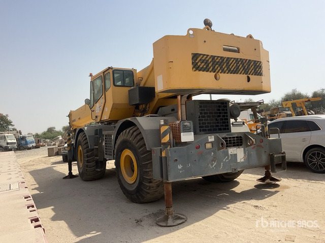 2007 Grove RT700E 55 ton 4x4x4 (Inoperable) Rough Terrain Crane - Короткобазный кран: фото 3 2007 Grove RT700E 55 ton 4x4x4 (Inoperable) Rough Terrain Crane - Короткобазный кран: фото 3