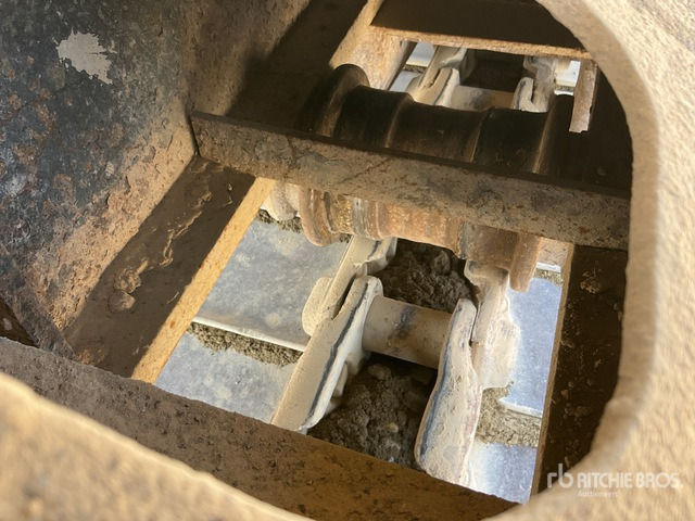 2008 Cat 320DL - Гусеничный экскаватор: фото 5 2008 Cat 320DL - Гусеничный экскаватор: фото 5