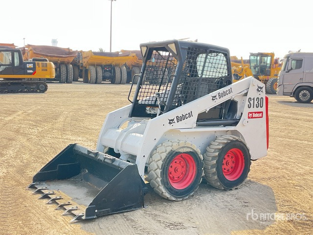 2010 Bobcat S130 Skid Steer Loader - Мини-погрузчик с бортовым поворотом: фото 2 2010 Bobcat S130 Skid Steer Loader - Мини-погрузчик с бортовым поворотом: фото 2