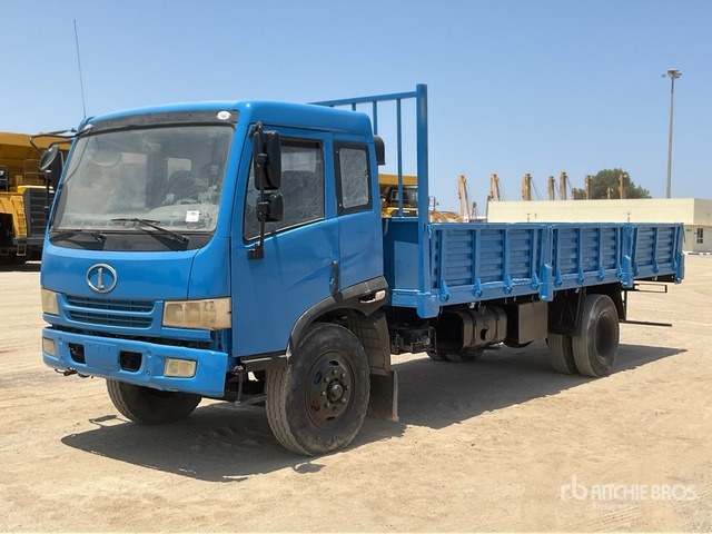2010 FAW 1120P9K2L3E 4x2 Flatbed Truck - Грузовик бортовой/ Платформа: фото 1 2010 FAW 1120P9K2L3E 4x2 Flatbed Truck - Грузовик бортовой/ Платформа: фото 1