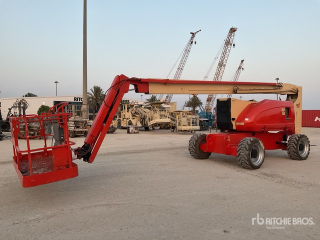 2010 JLG 800AJ 4WD Diesel Articulating Boom Lift - Коленчатый подъемник: фото 2 2010 JLG 800AJ 4WD Diesel Articulating Boom Lift - Коленчатый подъемник: фото 2