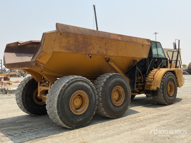 2011 Cat 740 - Сочленённый самосвал: фото 3 2011 Cat 740 - Сочленённый самосвал: фото 3