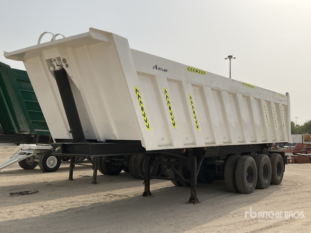 2013 Atlas Tri/A End Dump Trailer - Косилка-измельчитель/ Мульчер: фото 1 2013 Atlas Tri/A End Dump Trailer - Косилка-измельчитель/ Мульчер: фото 1