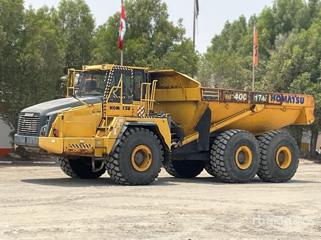 2015 Komatsu HM400-3 - Сочленённый самосвал: фото 2 2015 Komatsu HM400-3 - Сочленённый самосвал: фото 2