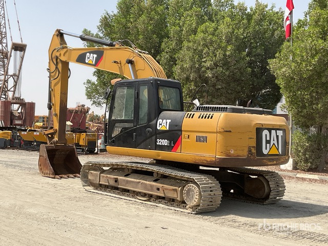 2017 Cat 320D2 Tracked Excavator - Гусеничный экскаватор: фото 3 2017 Cat 320D2 Tracked Excavator - Гусеничный экскаватор: фото 3