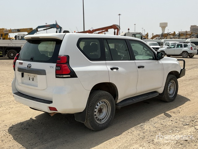 2018 Toyota Prado 150L 4x4 SUV - Внедорожник: фото 4 2018 Toyota Prado 150L 4x4 SUV - Внедорожник: фото 4