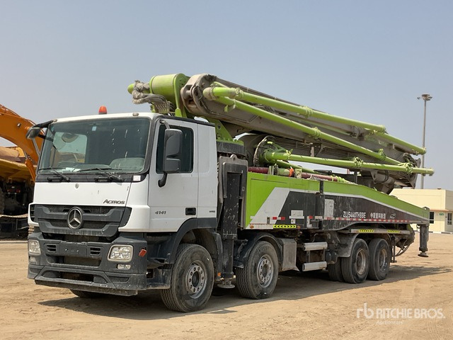 2019 Mercedes-Benz Actros 4141 2019 Zoomlion 56X-6RZ 56 m on 8 ... Concrete Pump Truck - Автобетононасос: фото 3 2019 Mercedes-Benz Actros 4141 2019 Zoomlion 56X-6RZ 56 m on 8 ... Concrete Pump Truck - Автобетононасос: фото 3