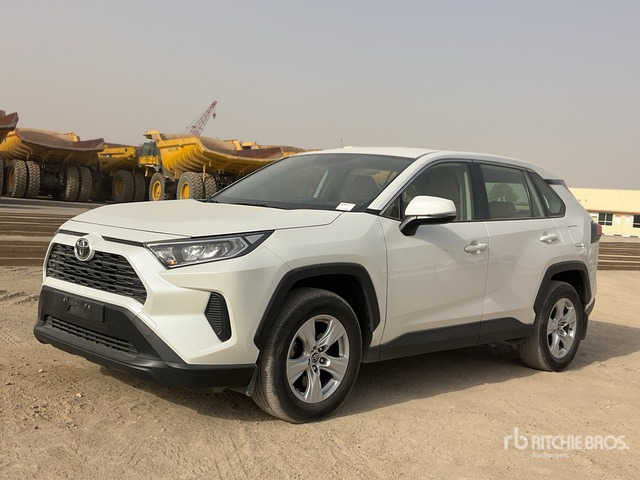 2019 Toyota RAV4 4WD SUV - Внедорожник: фото 2 2019 Toyota RAV4 4WD SUV - Внедорожник: фото 2