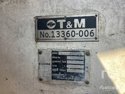 KOMATSU PC228US - Гусеничный экскаватор: фото 1 KOMATSU PC228US - Гусеничный экскаватор: фото 1