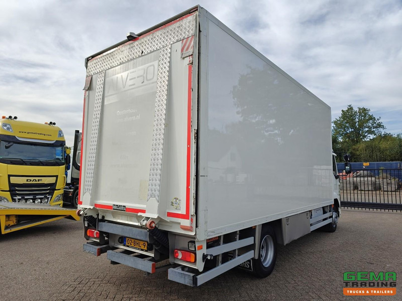 DAF LF 250 FA 4x2 Dagcab Euro6 - GeslotenBak 6.0m + Laadklep 2500KG - Navi - Standkachel - Bak NieuwGespoten - Грузовик с закрытым кузовом: фото 4 DAF LF 250 FA 4x2 Dagcab Euro6 - GeslotenBak 6.0m + Laadklep 2500KG - Navi - Standkachel - Bak NieuwGespoten - Грузовик с закрытым кузовом: фото 4