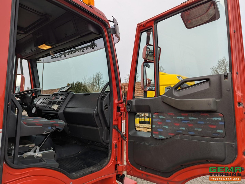 Iveco Tector ML120E24D 4x2 Euro3 DubbelCabine - Paardenwagen 3-Paards - Kleedruimte - Hydraulische klep- TOP! в лизинг Iveco Tector ML120E24D 4x2 Euro3 DubbelCabine - Paardenwagen 3-Paards - Kleedruimte - Hydraulische klep- TOP!: фото 17 Iveco Tector ML120E24D 4x2 Euro3 DubbelCabine - Paardenwagen 3-Paards - Kleedruimte - Hydraulische klep- TOP! в лизинг Iveco Tector ML120E24D 4x2 Euro3 DubbelCabine - Paardenwagen 3-Paards - Kleedruimte - Hydraulische klep- TOP!: фото 17