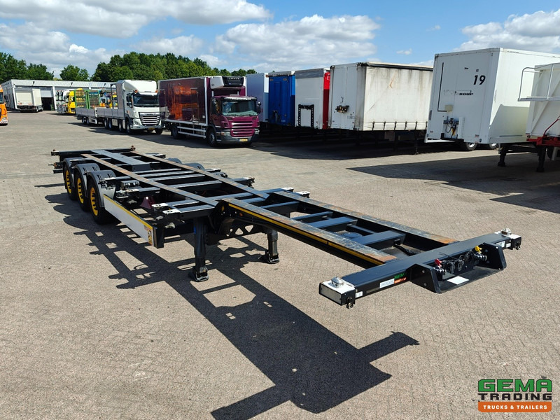 Kögel PORT 40 SIMPLEX 20 3-Assen SAF - Schijfremmen - 2x20FT/30FT/40FT - Achterschuiver - Полуприцеп-контейнеровоз/ Сменный кузов: фото 4 Kögel PORT 40 SIMPLEX 20 3-Assen SAF - Schijfremmen - 2x20FT/30FT/40FT - Achterschuiver - Полуприцеп-контейнеровоз/ Сменный кузов: фото 4