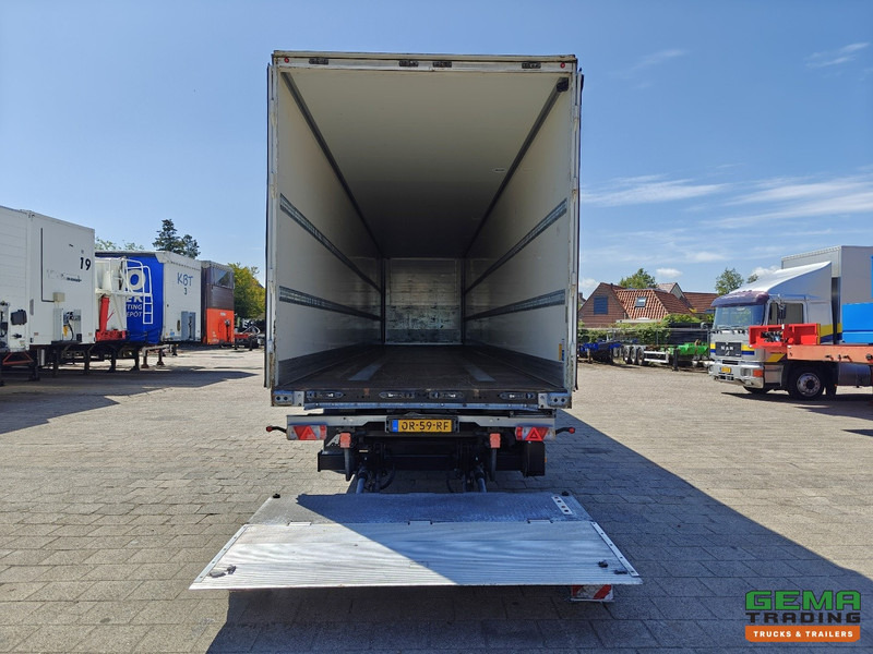 Kögel SKH24 3-Assen SAF - Gesloten Opbouw - LiftAs - Schijfremmen - Laadklep 2000KG - Полуприцеп-фургон: фото 5 Kögel SKH24 3-Assen SAF - Gesloten Opbouw - LiftAs - Schijfremmen - Laadklep 2000KG - Полуприцеп-фургон: фото 5