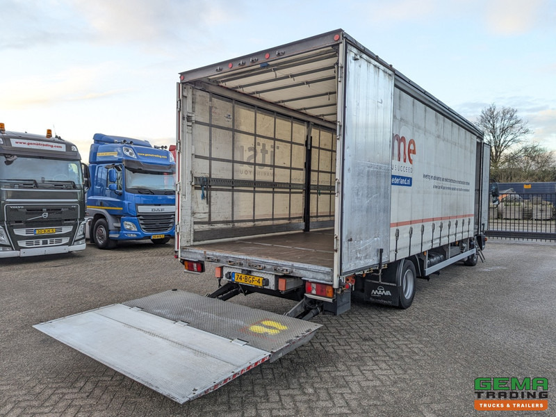 MAN TGL 12.220 4x2 Daycab Euro6 - SchuifzeilenBak 7.2M + Laadklep 2000kg - Rongpotten - Zijdeuren - Тентованный грузовик: фото 2 MAN TGL 12.220 4x2 Daycab Euro6 - SchuifzeilenBak 7.2M + Laadklep 2000kg - Rongpotten - Zijdeuren - Тентованный грузовик: фото 2
