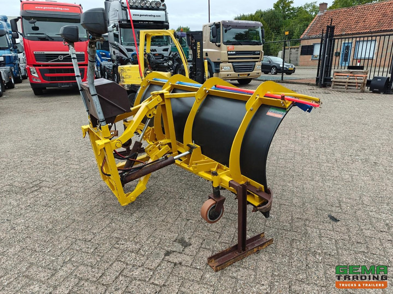 NIDO HYL-240-K24V EPZ-0 SneeuwSchuiver - Hydraulisch verstelbaar - 24V - 2.7M - Отвал для снега: фото 3 NIDO HYL-240-K24V EPZ-0 SneeuwSchuiver - Hydraulisch verstelbaar - 24V - 2.7M - Отвал для снега: фото 3