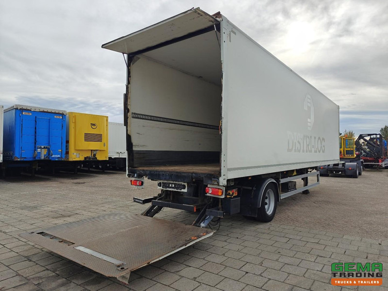 System Tailer GSTFS 10 1-As SAF - CITY - StuurAs - Gesloten opbouw 11.10m + Laadklep 2500KG - Accubak - Полуприцеп-фургон: фото 2 System Tailer GSTFS 10 1-As SAF - CITY - StuurAs - Gesloten opbouw 11.10m + Laadklep 2500KG - Accubak - Полуприцеп-фургон: фото 2