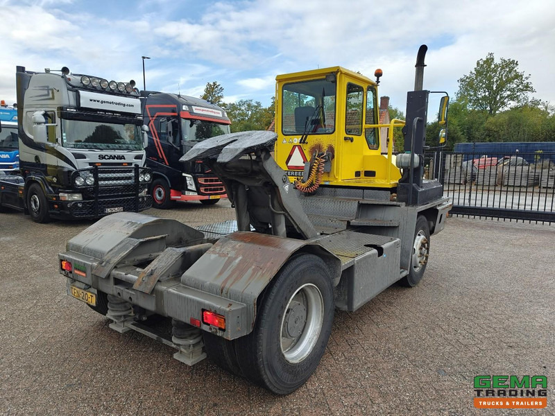 Terberg YT180 Schotel 25T - Naafreductie - Cummins - Landbouw Kenteken 40km/h - Терминальный тягач: фото 3 Terberg YT180 Schotel 25T - Naafreductie - Cummins - Landbouw Kenteken 40km/h - Терминальный тягач: фото 3