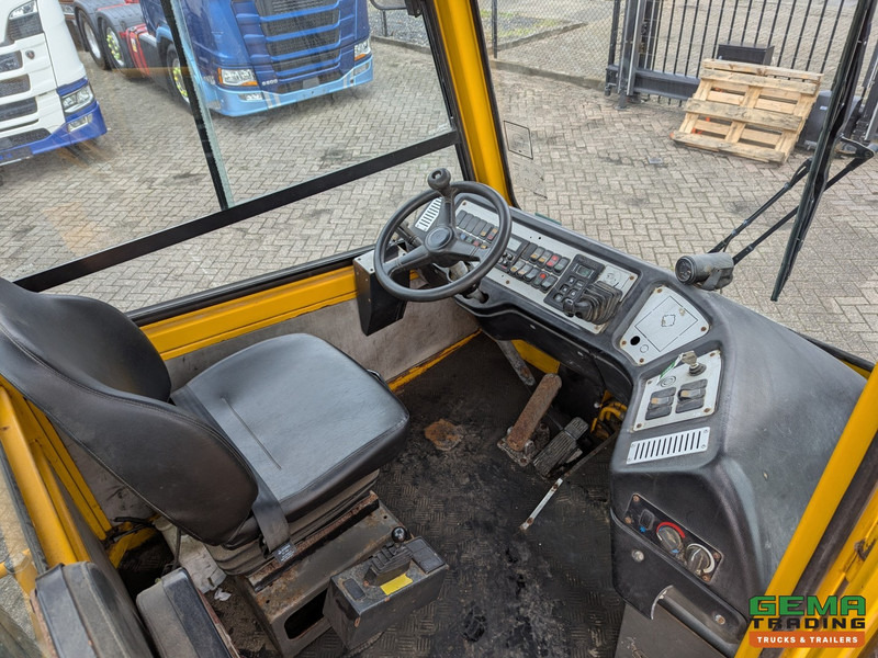 Terberg YT222 Allison - Schotel 30T - Landbouw kenteken - Терминальный тягач: фото 5 Terberg YT222 Allison - Schotel 30T - Landbouw kenteken - Терминальный тягач: фото 5