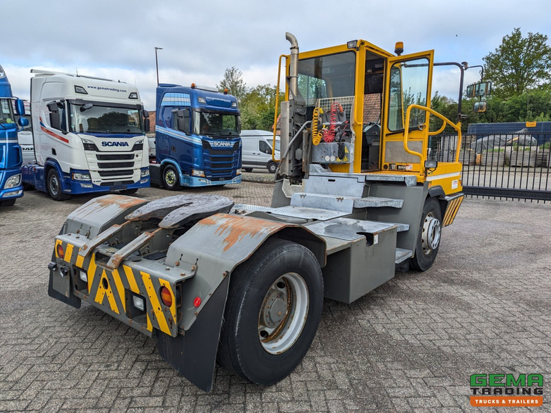 Terberg YT222 Allison - Schotel 30T - Landbouw kenteken - Терминальный тягач: фото 3 Terberg YT222 Allison - Schotel 30T - Landbouw kenteken - Терминальный тягач: фото 3