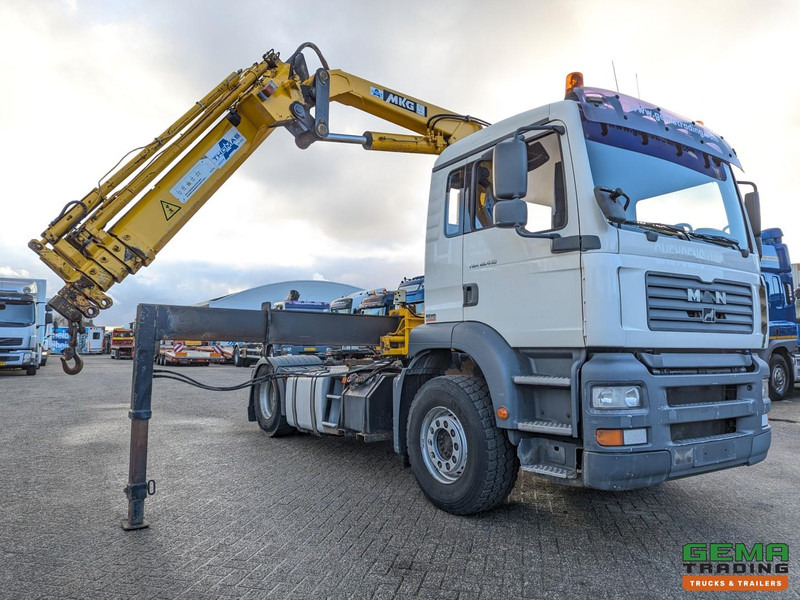 MAN TGA 18.410 4x2 LX Euro3 - MKG HLK225HP 4510KG - RadioGrafisch - Тягач: фото 2 MAN TGA 18.410 4x2 LX Euro3 - MKG HLK225HP 4510KG - RadioGrafisch - Тягач: фото 2