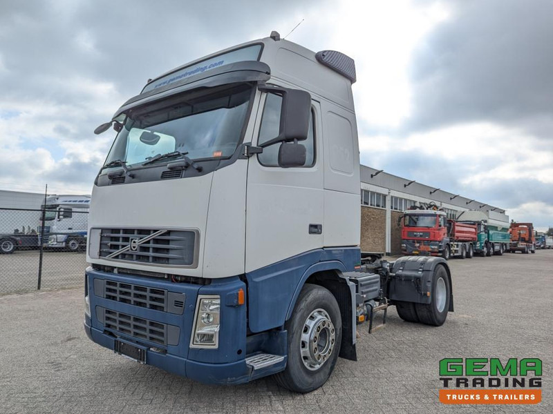Volvo FH400 4x2 Euro5 FH400 4x2 Globetrotter Euro5  - ADR FL AT OX  (T1513) - Тягач: фото 1 Volvo FH400 4x2 Euro5 FH400 4x2 Globetrotter Euro5  - ADR FL AT OX  (T1513) - Тягач: фото 1