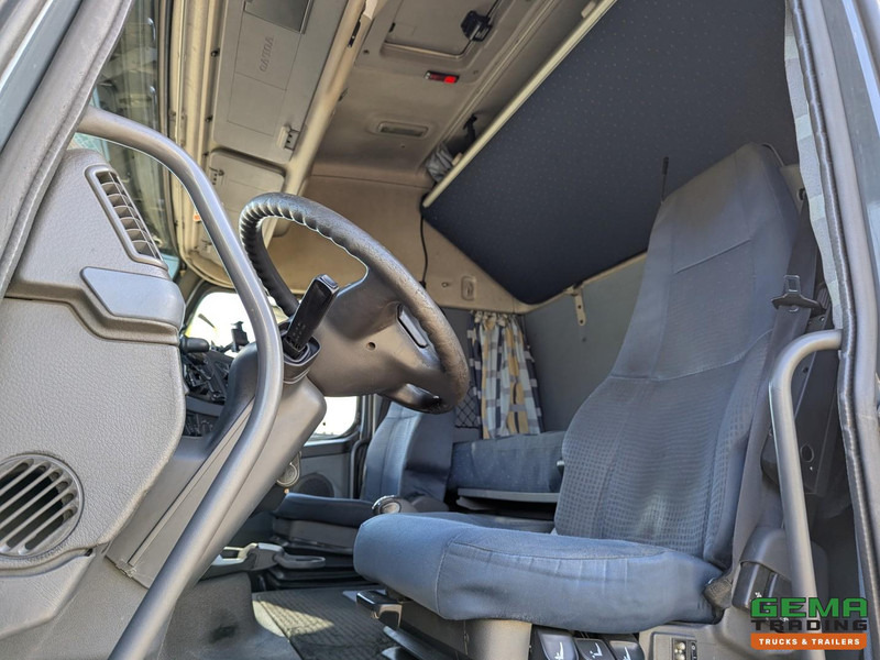 Volvo FH400 6x2 Globetrotter XL Euro5 - XLOW/Mega - Dubbele Tanks - Hefschotel - Тягач: фото 5 Volvo FH400 6x2 Globetrotter XL Euro5 - XLOW/Mega - Dubbele Tanks - Hefschotel - Тягач: фото 5